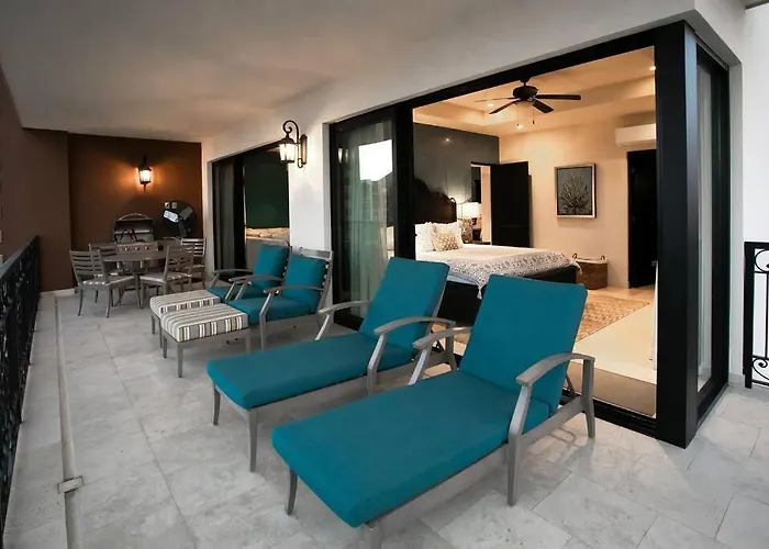 Stunning 3br With Ocean Views, Golf Course & Amenities Apartment *
