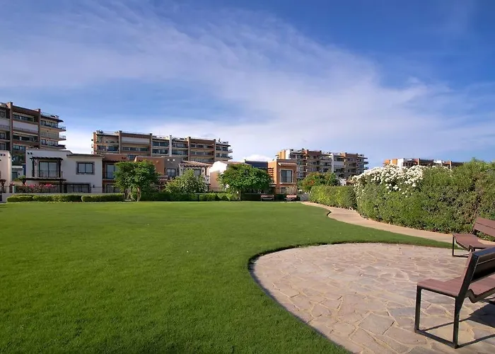Stunning 3br With Ocean Views, Golf Course & Amenities *