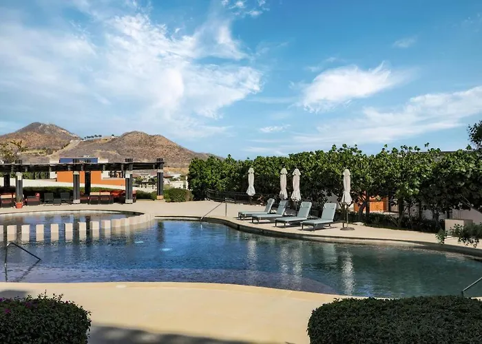 Apartment Stunning 3br With Ocean Views, Golf Course & Amenities