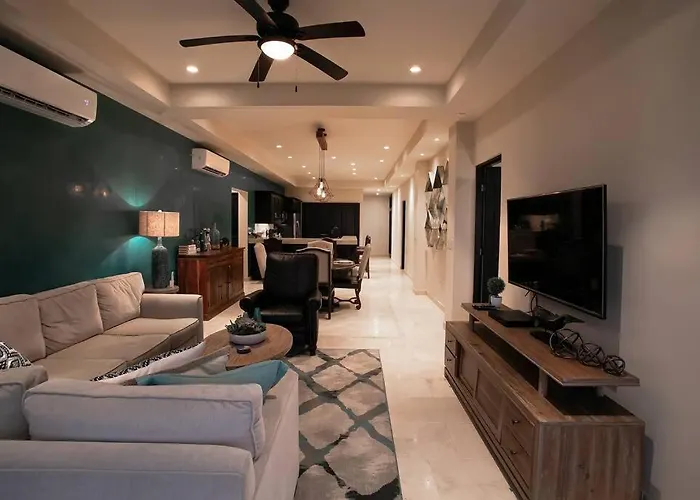 Apartment Stunning 3br With Ocean Views, Golf Course & Amenities