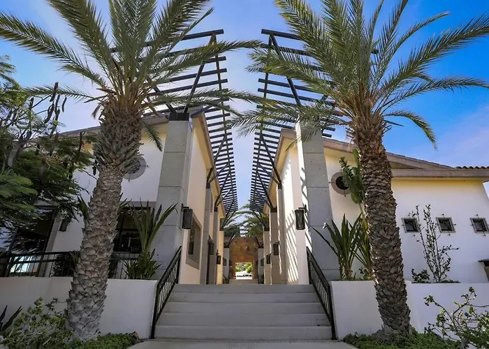 Stunning 3br With Ocean Views, Golf Course & Amenities *