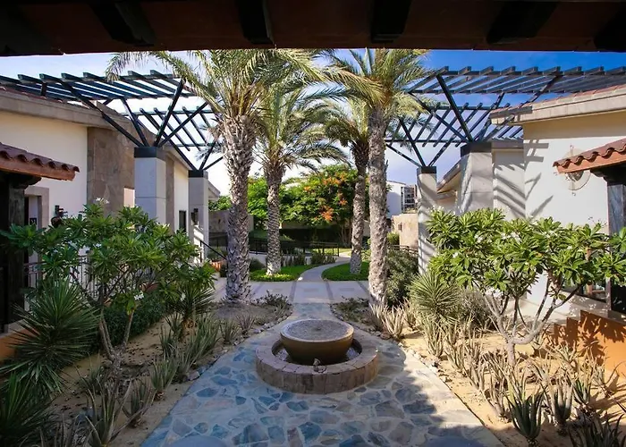 Stunning 3br With Ocean Views, Golf Course & Amenities Apartment Cabo San Lucas